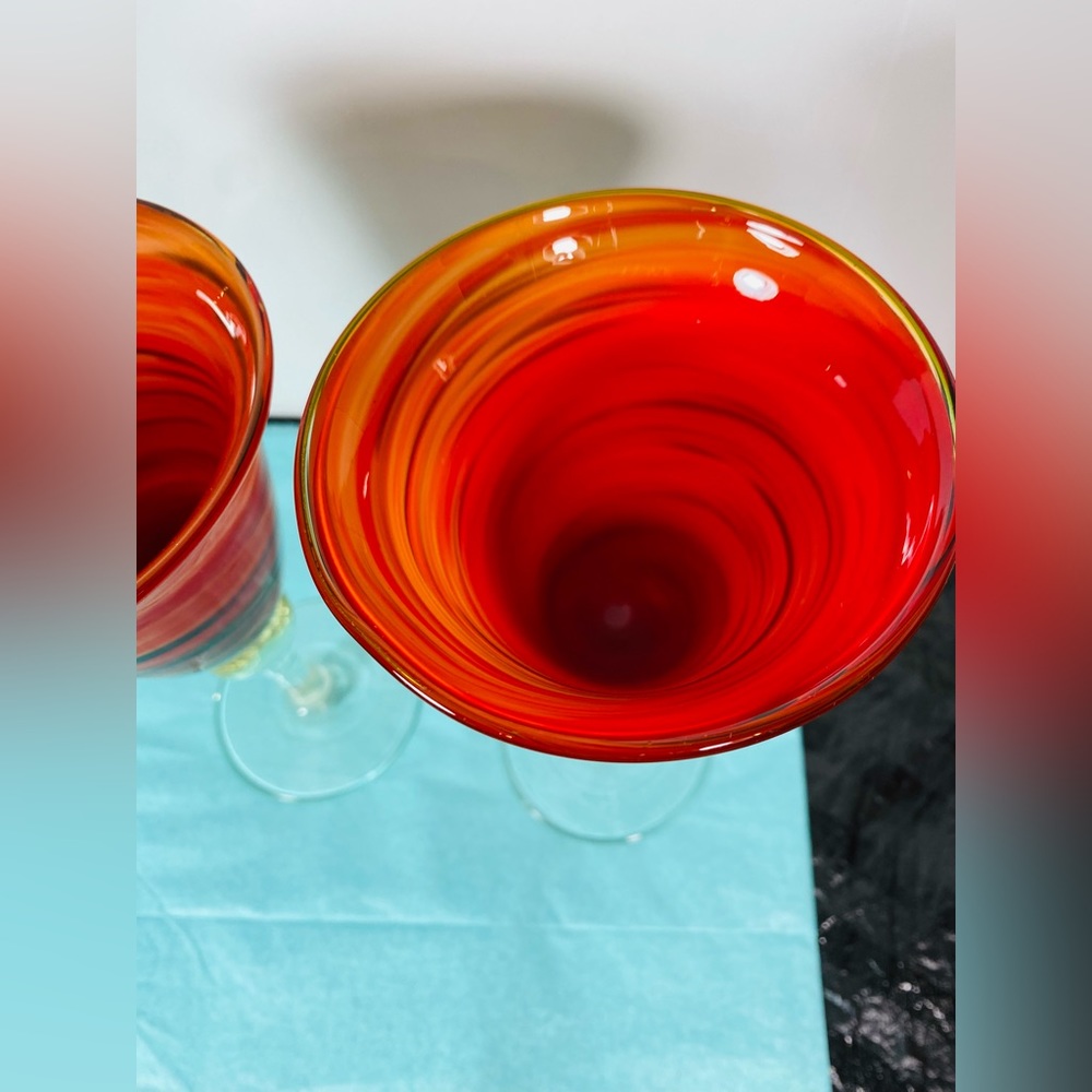 Red Twist Set of 2 Water Goblet 8" - 8 oz - Glass - Picture 7 of 9